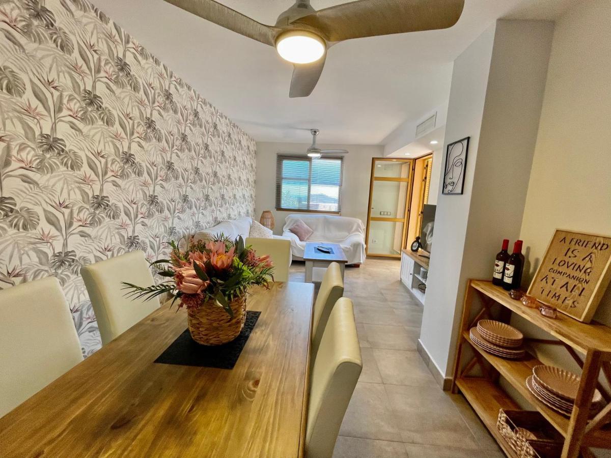 Modern 2-Floor Penthouse With Sea Views - Sleeps 7 Leilighet Finestrat Eksteriør bilde