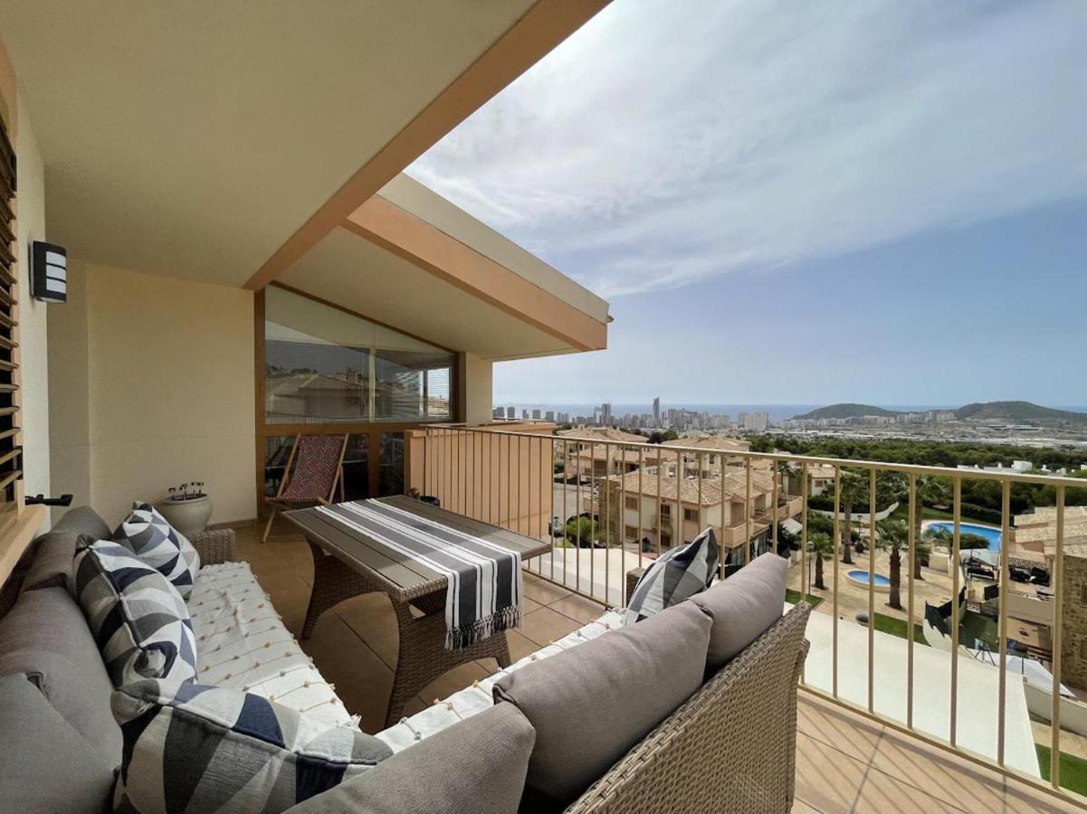Modern 2-Floor Penthouse With Sea Views - Sleeps 7 Leilighet Finestrat Eksteriør bilde